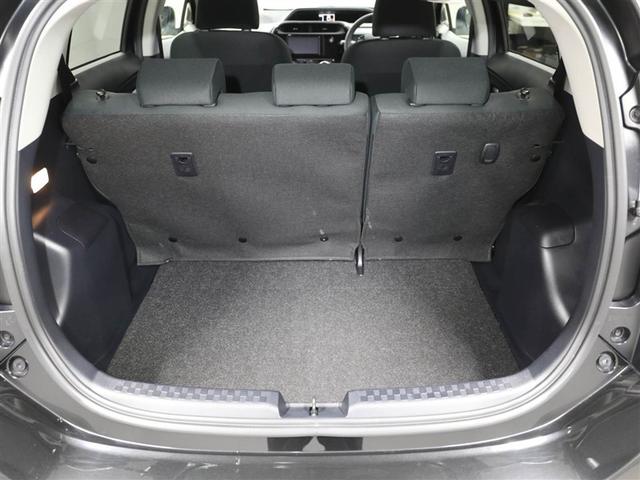 アクア Ｓスタイルブラック　ＡＵＸ端子　バックモニタ－　地デジフルセグ　ナビＴＶ　イモビライザー　ＬＥＤライト　スマートキープッシュスタート　１オーナー　ＥＴＣ付き　Ｗエアバッグ　キーフリ　メモリーナビゲーション　ドラレコ付き（21枚目）