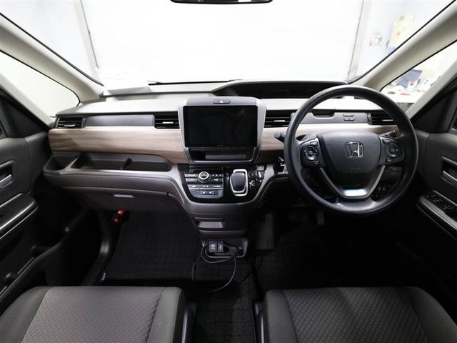 フリードハイブリッド ハイブリッド・Ｇ　ＡＵＸ　両電動ドア　クルコン　スマキー　パワーステアリング　ＬＥＤライト　ウォークスルー　ＥＴＣ付　フルオートエアコン　Ｂカメラ　盗難防止システム　キーフリー　３列シート　エアバッグ　横滑防止　ＡＢＳ（18枚目）