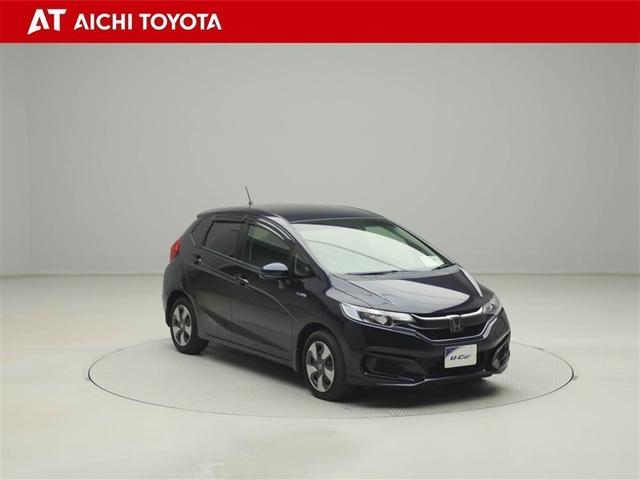 フィットハイブリッド Ｆコンフォートエディション　衝突軽減ブレーキ　セキュリティアラーム　スマキー　クルーズコントロール　ＥＴＣ車載器　ワンセグ　横滑り防止機能　ＡＢＳ　エアバッグ　パワーウインドウ　キーレス　オートエアコン　ＤＶＤ（8枚目）