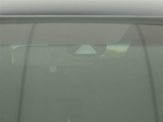 フィットハイブリッド Ｆコンフォートエディション　衝突軽減ブレーキ　セキュリティアラーム　スマキー　クルーズコントロール　ＥＴＣ車載器　ワンセグ　横滑り防止機能　ＡＢＳ　エアバッグ　パワーウインドウ　キーレス　オートエアコン　ＤＶＤ（28枚目）