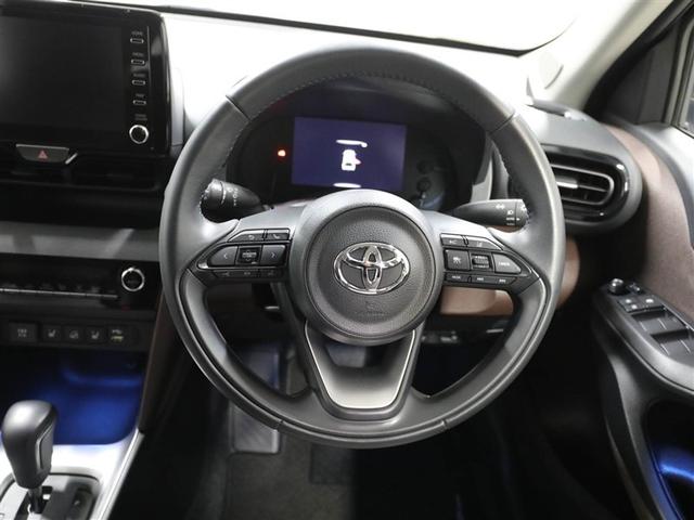 ヤリスクロス Z ワンオーナー VSC オートエアコン バックガイドモニター 盗難防止装置 メモリーナビ AWD ETC車載器 ミュージックプレイヤー接続可 キーレス アルミホイール LEDヘッドランプ エアバッグ(24枚目)