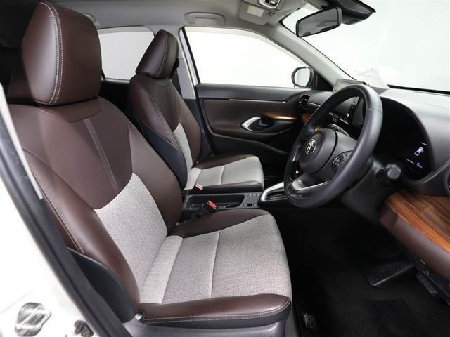 ヤリスクロス ハイブリッドＺ　インテリジェントキー　アルミホイル　ＬＥＤライト　１オ－ナ－　リアカメラ　ナビ　クルーズコントロール　横滑り防止システム　メモリーナビゲーション　電動シ－ト　パワステ　オートエアコン　キーフリー（19枚目）