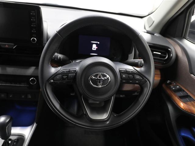 ヤリスクロス ハイブリッドＺ　インテリジェントキー　アルミホイル　ＬＥＤライト　１オ－ナ－　リアカメラ　ナビ　クルーズコントロール　横滑り防止システム　メモリーナビゲーション　電動シ－ト　パワステ　オートエアコン　キーフリー（24枚目）