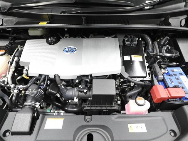 プリウス Ｓ　ＬＥＤヘット　盗難防止システム　スマキー　ＡＣ　ナビ＆ＴＶ　メディアプレイヤー接続　横滑り防止システム　バックガイドモニター　ＥＴＣ車載器　アルミホイール　運転席パワーウィンドウ　サイドエアバック（25枚目）