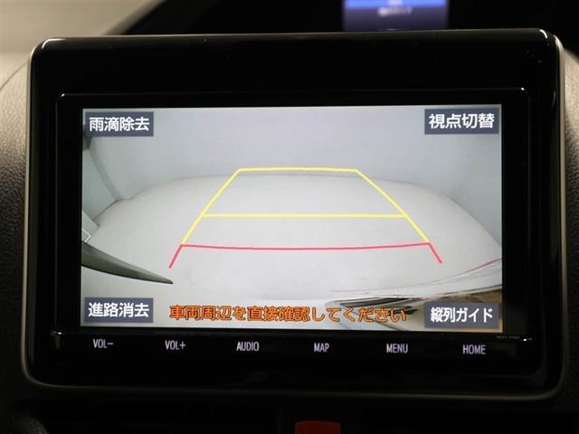 エスクァイア ハイブリッドＧｉ　プレミアムパッケージ　地上デジタル　衝突被害軽減　ＬＥＤライト　１オナ　Ｂカメラ　クルコン　スマートキー　メモリナビ　ナビ＆ＴＶ　キーレス　盗難防止装置　ＤＶＤ再生　ＡＢＳ　３列シート　ＥＴＣ　アルミ　オートエアコン（23枚目）