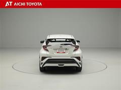 『ＴＯＹＯＴＡ認定中古車』は「まるごとクリーニング」で綺麗な内外装、「車両検査証」はプロによるチェック、買ってからも安心の「ロングラン保証」、３つの安心安全を標準装備したトヨタのブランドＵ-Ｃａｒです 5