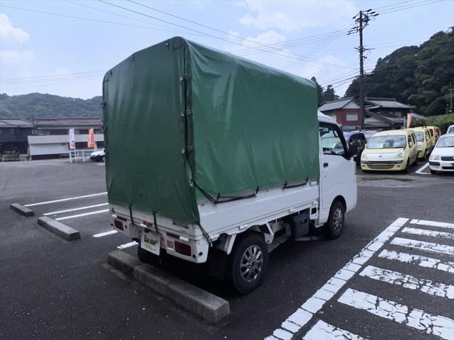 サンバートラック ＴＣ　５速ミッション　ハイルーフ　幌　エアコン　パワステ　エアバッグ　ＥＴＣ　キーレス　サイドバイザー　社外１２インチアルミ（14枚目）
