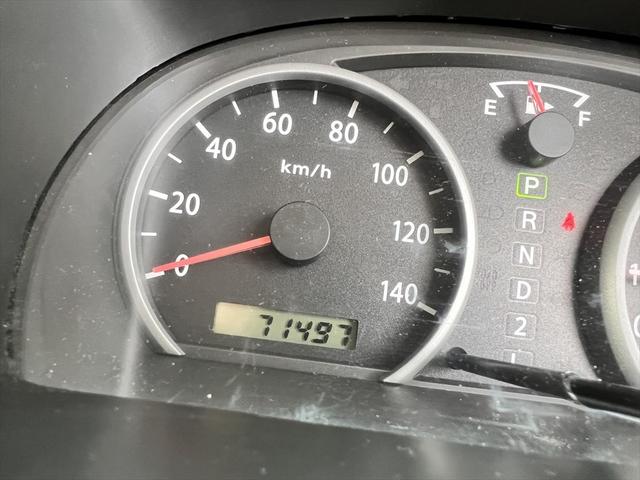 エブリイワゴン ＰＺターボスペシャル　ターボ　フルエアロ　両側パワースライドドア　ディスチャージヘッド　メッキグリル　インパネオートマ　オートステップ　電格ミラー　フォグ　キーレス　１４インチアルミ（23枚目）