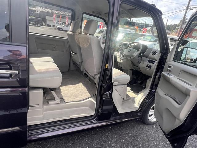 エブリイワゴン ＰＺターボスペシャル　ターボ　フルエアロ　両側パワースライドドア　ディスチャージヘッド　メッキグリル　インパネオートマ　オートステップ　電格ミラー　フォグ　キーレス　１４インチアルミ（36枚目）