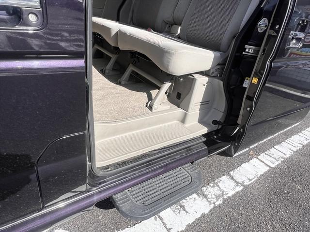 エブリイワゴン ＰＺターボスペシャル　ターボ　フルエアロ　両側パワースライドドア　ディスチャージヘッド　メッキグリル　インパネオートマ　オートステップ　電格ミラー　フォグ　キーレス　１４インチアルミ（45枚目）