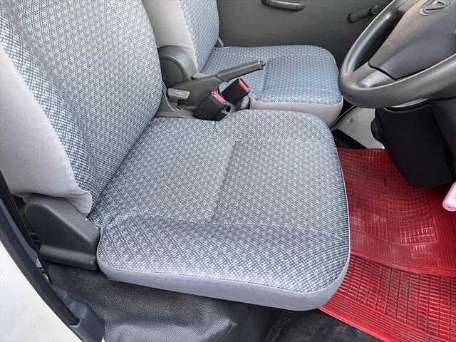 ハイゼットカーゴ スペシャル　ハイルーフ　両側スライドドア　２人乗り　エアバッグ　パワステ　エアコン　車内加工有り　キッチンカー？（29枚目）