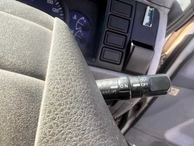 キャンター ロングDXターボ 5速ミッション ディーゼル エアバッグ エアコン パワステ パワーウィンドウ ABS 積載量:3000Kg 荷台内寸 長さ:435 幅:178(34枚目)