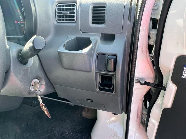 ハイゼットカーゴ スペシャル 両側スライドドア ハイルーフ インパネオートマ 12インチ(19枚目)