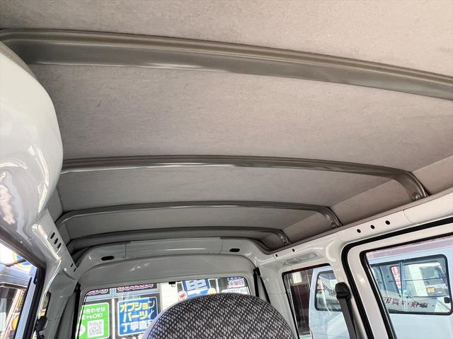 ハイゼットカーゴ スペシャル 両側スライドドア ハイルーフ インパネオートマ 12インチ(30枚目)