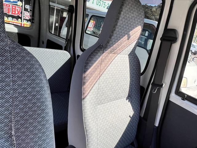 ハイゼットカーゴ スペシャル 両側スライドドア ハイルーフ インパネオートマ 12インチ(35枚目)