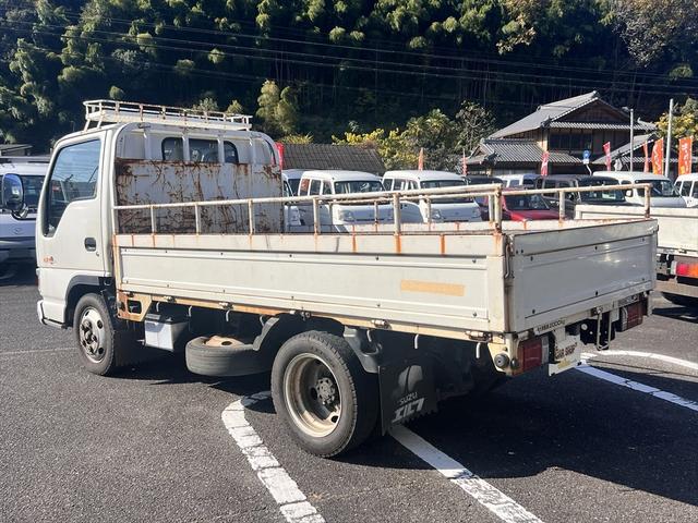 エルフトラック 高床　ディーゼル　エアバッグ　エアコン　パワステ　パワーウィンドウ　ＡＢＳ　積載量：２０００Ｋｇ　３人乗り　車庫証明用　長さ：４６８　幅：１６９　高さ：１９６　荷台寸法　長さ：３１８　幅：１６２（12枚目）