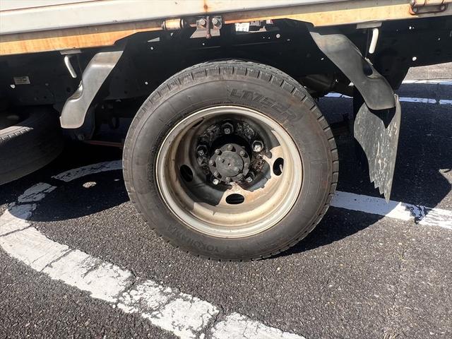 エルフトラック 高床　ディーゼル　エアバッグ　エアコン　パワステ　パワーウィンドウ　ＡＢＳ　積載量：２０００Ｋｇ　３人乗り　車庫証明用　長さ：４６８　幅：１６９　高さ：１９６　荷台寸法　長さ：３１８　幅：１６２（52枚目）