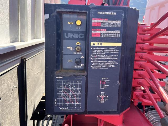 キャンター ロングＤＸターボ　３段クレーン　ユニック：ＵＲＶ２３３　ＳＰＥＣ：Ｋ　インパネ５速　ディーゼル　３人乗り　積載量：１７００Ｋｇ　車庫証明用　長さ：５９８　幅：１８９　高さ：２４９　荷台寸法　長さ：３５５　幅：１８８（37枚目）