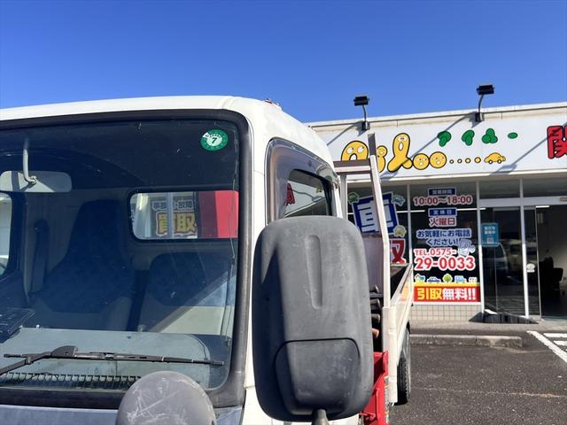 キャンター ロングＤＸターボ　３段クレーン　ユニック：ＵＲＶ２３３　ＳＰＥＣ：Ｋ　インパネ５速　ディーゼル　３人乗り　積載量：１７００Ｋｇ　車庫証明用　長さ：５９８　幅：１８９　高さ：２４９　荷台寸法　長さ：３５５　幅：１８８（60枚目）