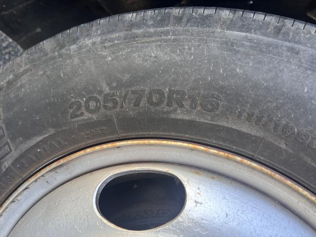 キャンター ダンプ　ダンプ　ディーゼル　５速ミッション　３人乗り　エアバッグ　エアコン　パワステ　パワーウィンドウ　積載量：１５００Ｋｇ　荷台寸法　長さ：３０８　幅：１６０（54枚目）