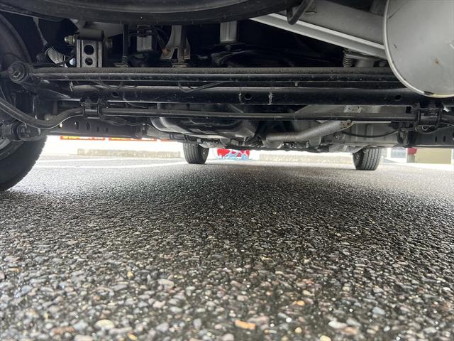 ファミリアバン ＤＸ　４ナンバー　バン　５ドア　ナビ　ＣＶＴオートマ　積載４００Ｋｇ　５人乗り（50枚目）