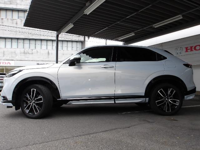 ヴェゼル e:HEV Z LED フロントフォグランプ アルミホイール(4枚目)