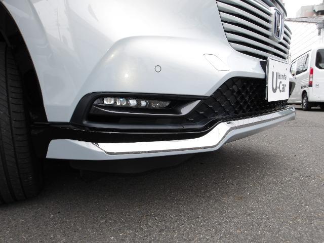 ヴェゼル e:HEV Z LED フロントフォグランプ アルミホイール(8枚目)