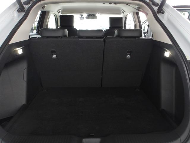 ヴェゼル e:HEV Z LED フロントフォグランプ アルミホイール(13枚目)