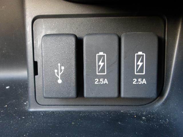 Ｎ－ＢＯＸカスタム Ｇ・Ｌホンダセンシング　ＬＥＤ　フロントフォグランプ　ＥＴＣ（12枚目）