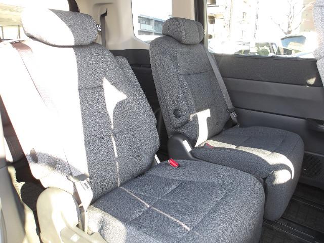 ステップワゴン ｅ：ＨＥＶエアー　ＥＸ　メモリーナビ　ドライブレコーダー（11枚目）