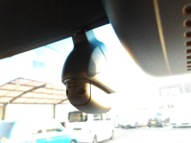 N-BOXカスタム L フロントフォグランプ アルミホイール ドライブレコーダー(16枚目)