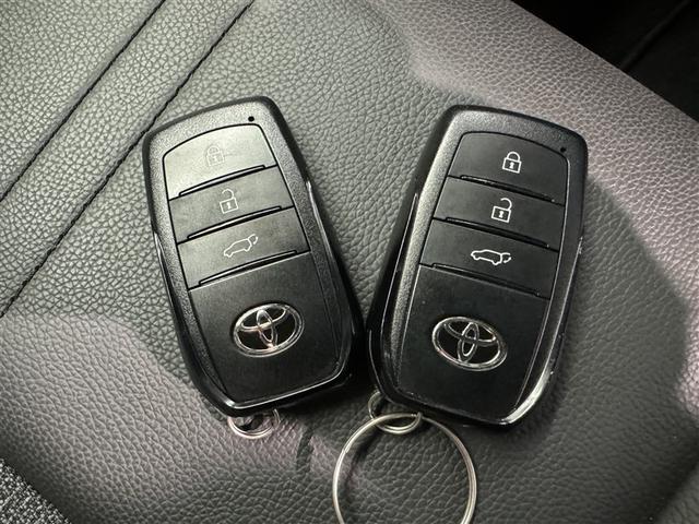 カローラクロス Ｚ　フルセグ　ミュージックプレイヤー接続可　バックカメラ　衝突被害軽減システム　ＥＴＣ　ドラレコ　ＬＥＤヘッドランプ（26枚目）