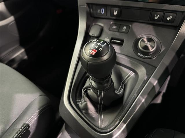 ＧＲヤリス ＲＺ　４ＷＤ　フルセグ　メモリーナビ　ミュージックプレイヤー接続可　バックカメラ　衝突被害軽減システム　ＥＴＣ　ドラレコ　ＬＥＤヘッドランプ（8枚目）