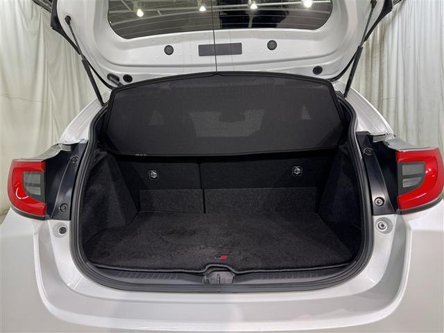 ＧＲヤリス ＲＺ　４ＷＤ　フルセグ　メモリーナビ　ミュージックプレイヤー接続可　バックカメラ　衝突被害軽減システム　ＥＴＣ　ドラレコ　ＬＥＤヘッドランプ（27枚目）