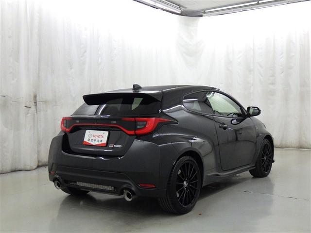 ＧＲヤリス ＲＺ　４ＷＤ　フルセグ　ミュージックプレイヤー接続可　バックカメラ　衝突被害軽減システム　ＥＴＣ　ドラレコ　ＬＥＤヘッドランプ（5枚目）