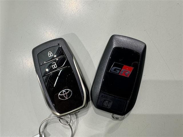 ＧＲヤリス ＲＺ　４ＷＤ　フルセグ　ミュージックプレイヤー接続可　バックカメラ　衝突被害軽減システム　ＥＴＣ　ドラレコ　ＬＥＤヘッドランプ（25枚目）