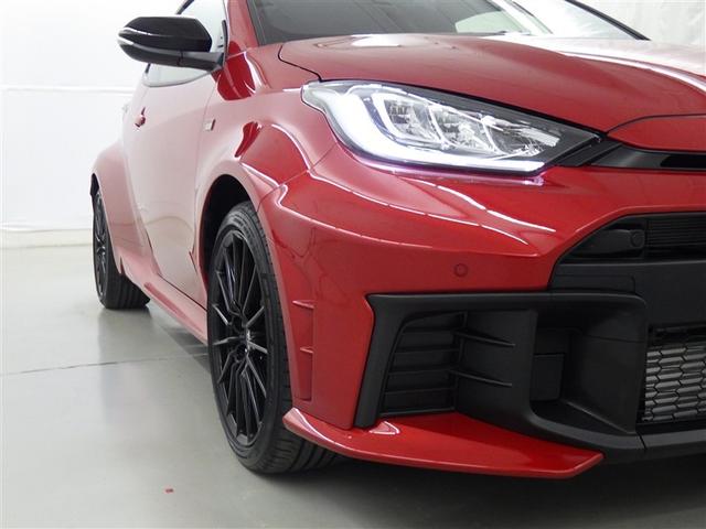 ＧＲヤリス ＲＺ　４ＷＤ　フルセグ　メモリーナビ　ミュージックプレイヤー接続可　バックカメラ　衝突被害軽減システム　ＥＴＣ　ドラレコ　ＬＥＤヘッドランプ　ワンオーナー（6枚目）