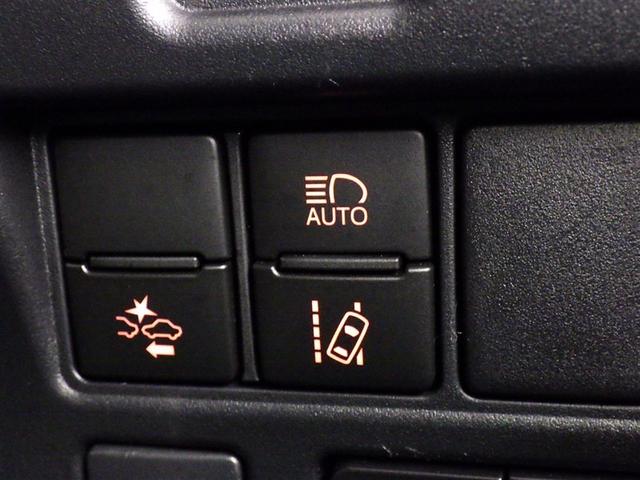 ヴォクシー ZS 煌II フルセグ メモリーナビ DVD再生 ミュージックプレイヤー接続可 後席モニター バックカメラ 衝突被害軽減システム ETC ドラレコ 両側電動スライド LEDヘッドランプ ウオークスルー 乗車定員7人(16枚目)