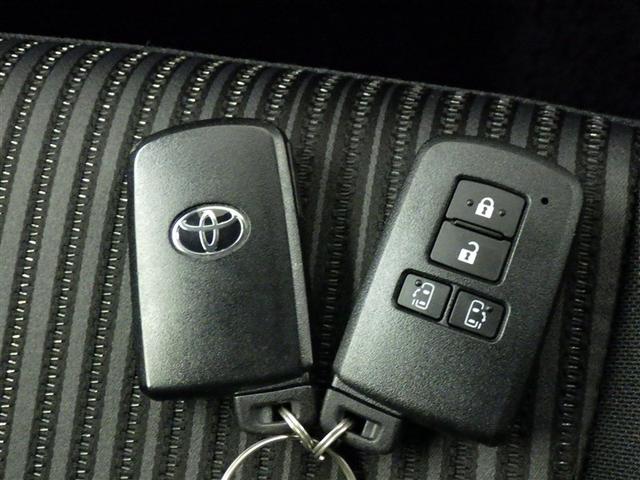 ヴォクシー ZS 煌II フルセグ メモリーナビ DVD再生 ミュージックプレイヤー接続可 後席モニター バックカメラ 衝突被害軽減システム ETC ドラレコ 両側電動スライド LEDヘッドランプ ウオークスルー 乗車定員7人(24枚目)