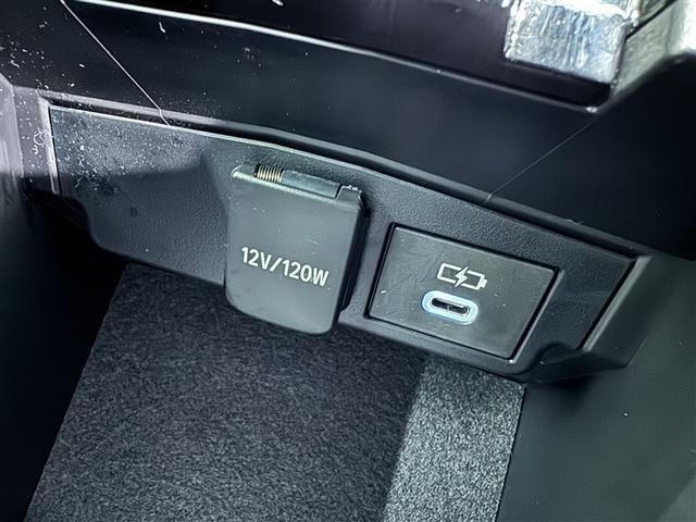 カローラスポーツ ハイブリッドＧ　Ｚ　フルセグ　メモリーナビ　ミュージックプレイヤー接続可　バックカメラ　衝突被害軽減システム　ＥＴＣ　ドラレコ　ＬＥＤヘッドランプ　ワンオーナー（15枚目）