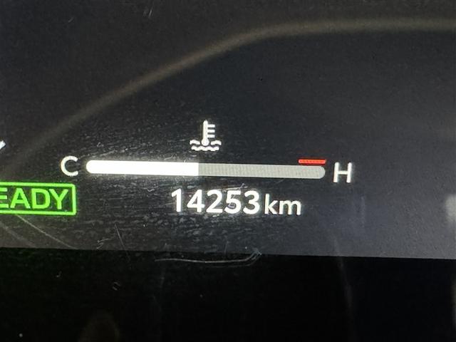 カローラスポーツ ハイブリッドＧ　Ｚ　フルセグ　メモリーナビ　ミュージックプレイヤー接続可　バックカメラ　衝突被害軽減システム　ＥＴＣ　ドラレコ　ＬＥＤヘッドランプ　ワンオーナー（23枚目）