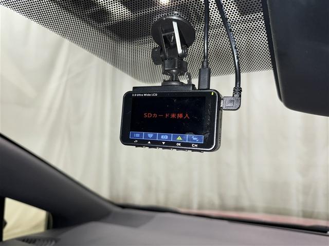 カローラスポーツ ハイブリッドＧ　Ｚ　フルセグ　メモリーナビ　ミュージックプレイヤー接続可　バックカメラ　衝突被害軽減システム　ＥＴＣ　ドラレコ　ＬＥＤヘッドランプ　ワンオーナー（24枚目）