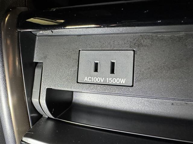 アルファードハイブリッド Ｚ　革シート　サンルーフ　フルセグ　ミュージックプレイヤー接続可　後席モニター　バックカメラ　衝突被害軽減システム　ＥＴＣ　ドラレコ　両側電動スライド　ＬＥＤヘッドランプ　乗車定員７人　３列シート（30枚目）