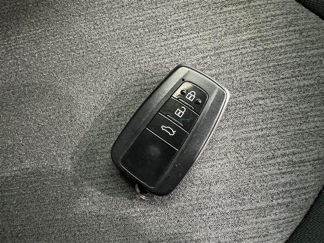 カムリ Ｇ　フルセグ　メモリーナビ　ミュージックプレイヤー接続可　バックカメラ　衝突被害軽減システム　ＥＴＣ　ドラレコ　ＬＥＤヘッドランプ（25枚目）