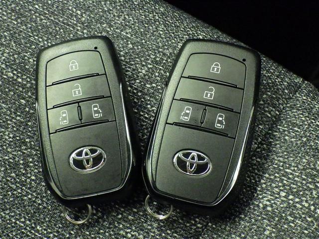 シエンタ ハイブリッドＺ　フルセグ　ミュージックプレイヤー接続可　バックカメラ　衝突被害軽減システム　ＥＴＣ　ドラレコ　両側電動スライド　ＬＥＤヘッドランプ　ウオークスルー（25枚目）