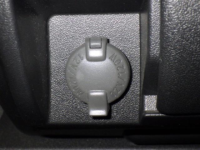 ハイエースバン スーパーＧＬ　ダークプライムＩＩ　４ＷＤ　フルセグ　メモリーナビ　ＤＶＤ再生　バックカメラ　衝突被害軽減システム　ＥＴＣ　ドラレコ　ＬＥＤヘッドランプ　ディーゼル（17枚目）