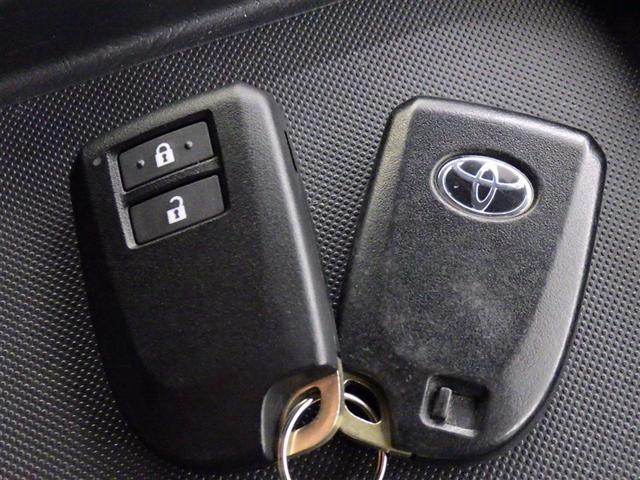 ハイエースバン スーパーＧＬ　ダークプライムＩＩ　４ＷＤ　フルセグ　メモリーナビ　ＤＶＤ再生　バックカメラ　衝突被害軽減システム　ＥＴＣ　ドラレコ　ＬＥＤヘッドランプ　ディーゼル（25枚目）