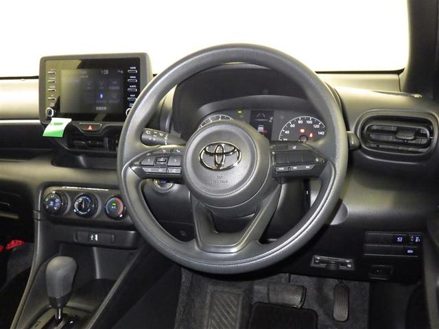 ヤリス Ｘ　ミュージックプレイヤー接続可　バックカメラ　衝突被害軽減システム　ＥＴＣ（9枚目）