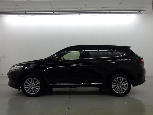 ハリアーハイブリッド プレミアム　メタル　アンド　レザーパッケージ　サンルーフ　４ＷＤ　フルセグ　メモリーナビ　ＤＶＤ再生　ミュージックプレイヤー接続可　バックカメラ　衝突被害軽減システム　ＥＴＣ　ドラレコ　ＬＥＤヘッドランプ（5枚目）