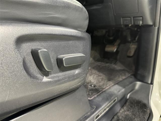 ヴェルファイア ２．５Ｚ　Ｇエディション　フルセグ　メモリーナビ　ミュージックプレイヤー接続可　後席モニター　バックカメラ　衝突被害軽減システム　ＥＴＣ　ドラレコ　両側電動スライド　ＬＥＤヘッドランプ　乗車定員７人　３列シート（28枚目）